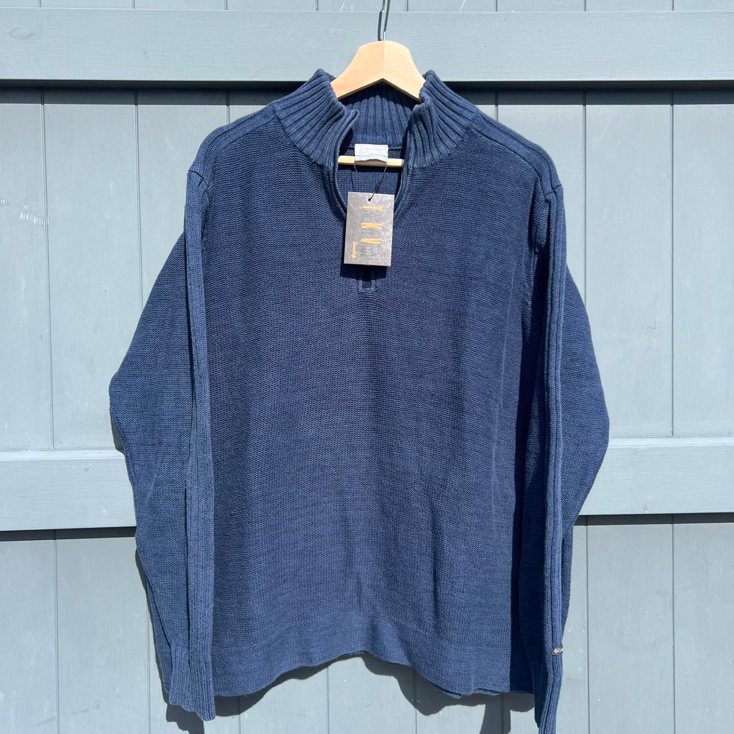 2795 Columbia Knitwear, Size L