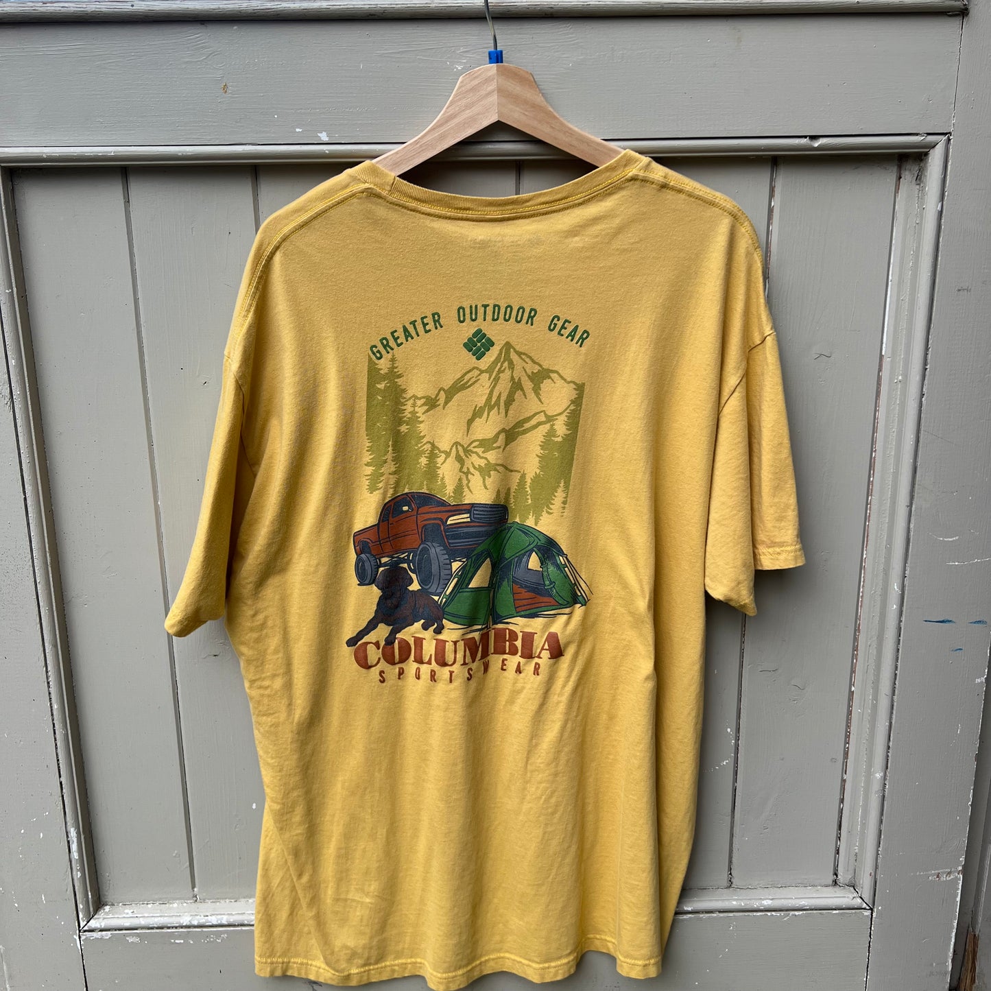 1617 Columbia Graphic T-shirt, Size XXL