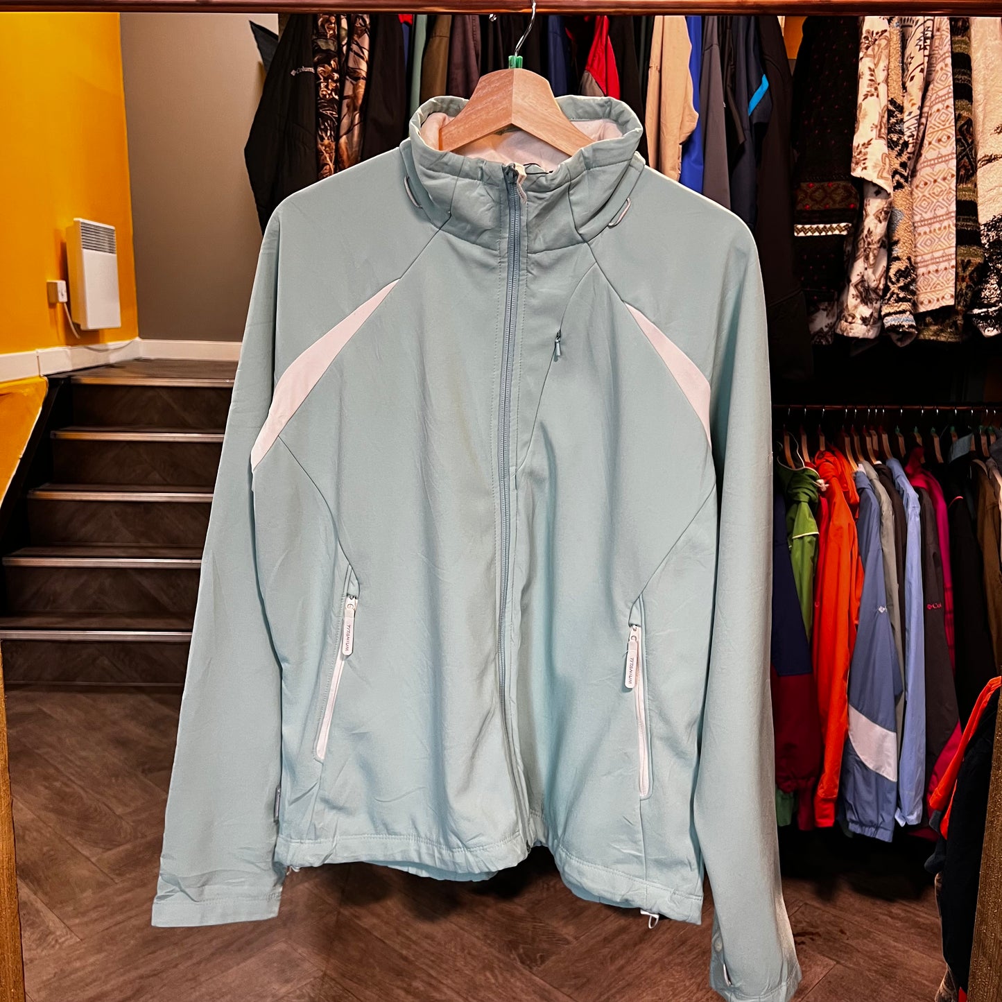 1542 Columbia Softshell, Size XL