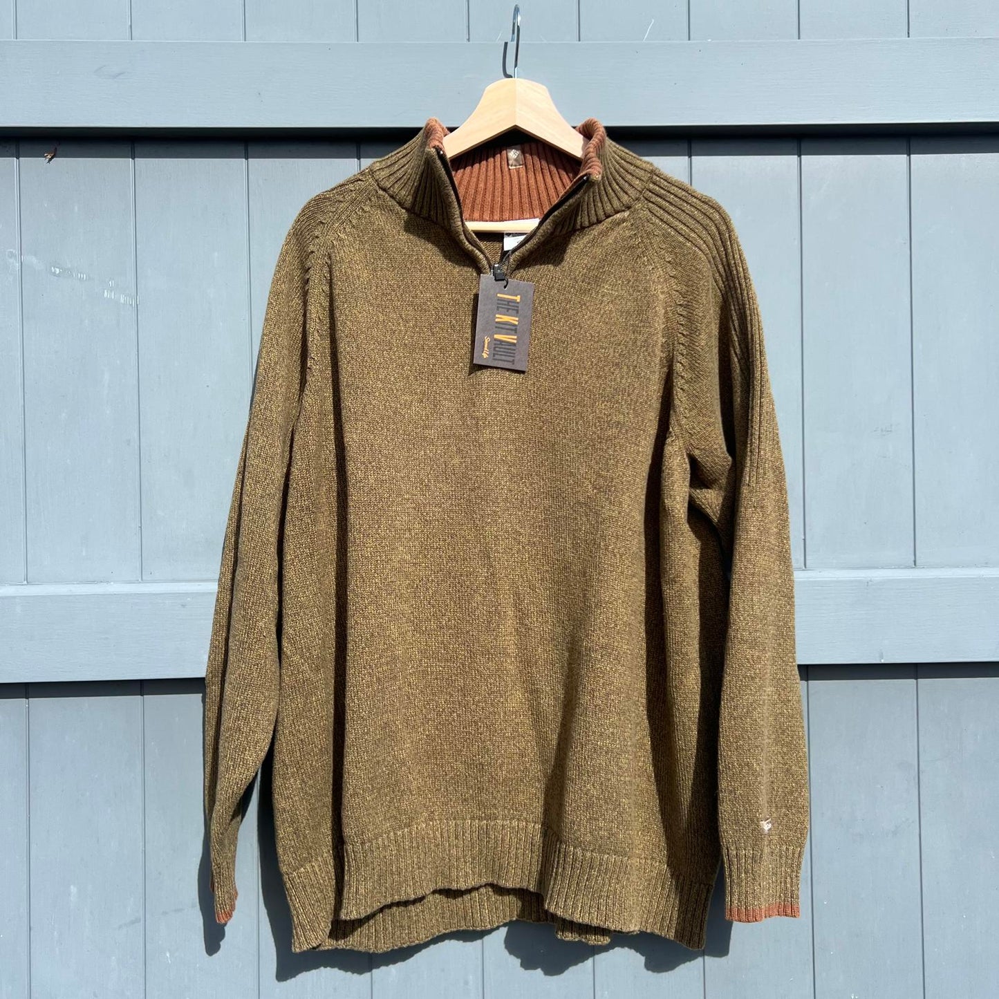 2792 Columbia Knitwear, Size XXL