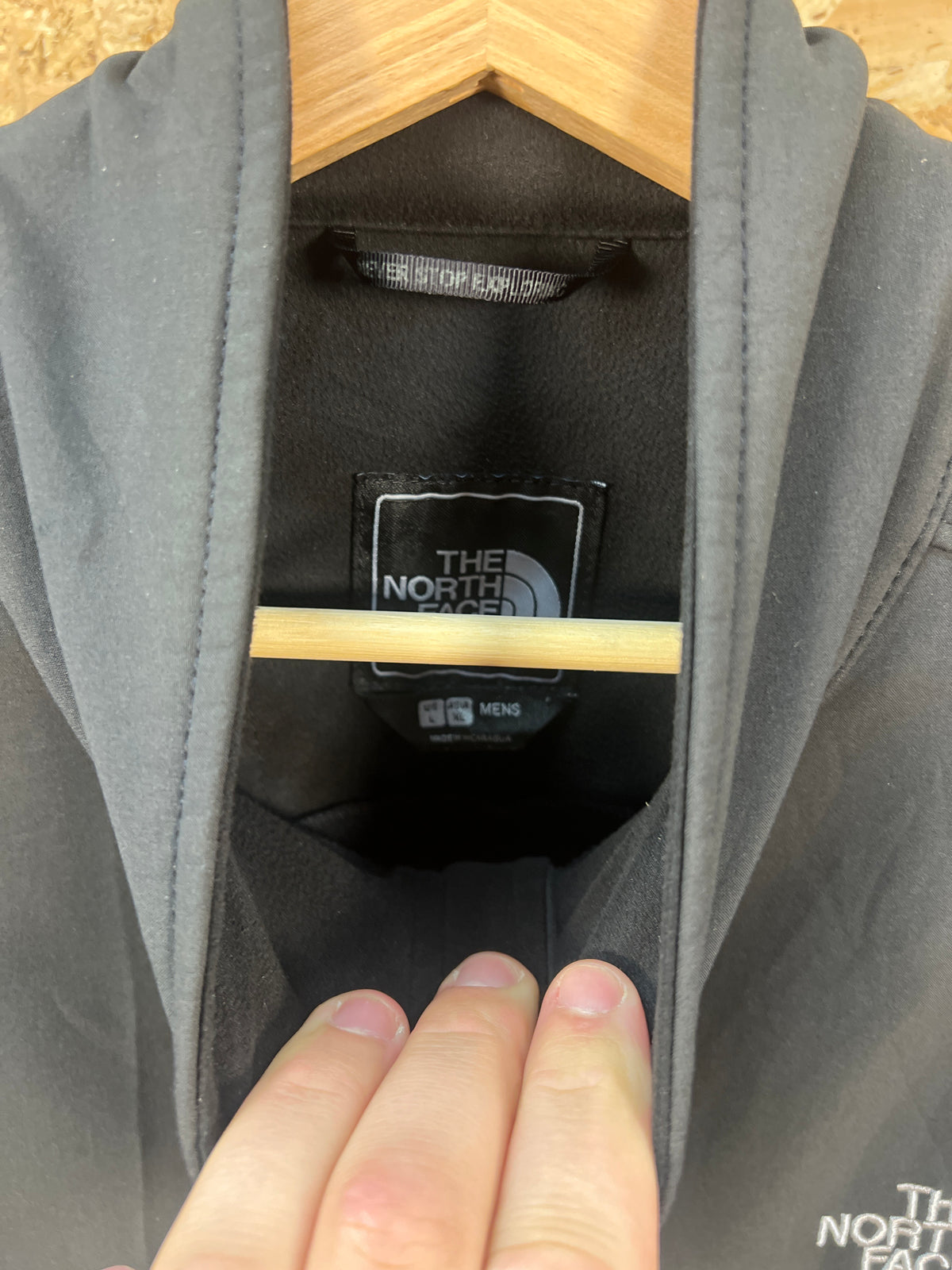 The North Face Men's Softshell Jacket L