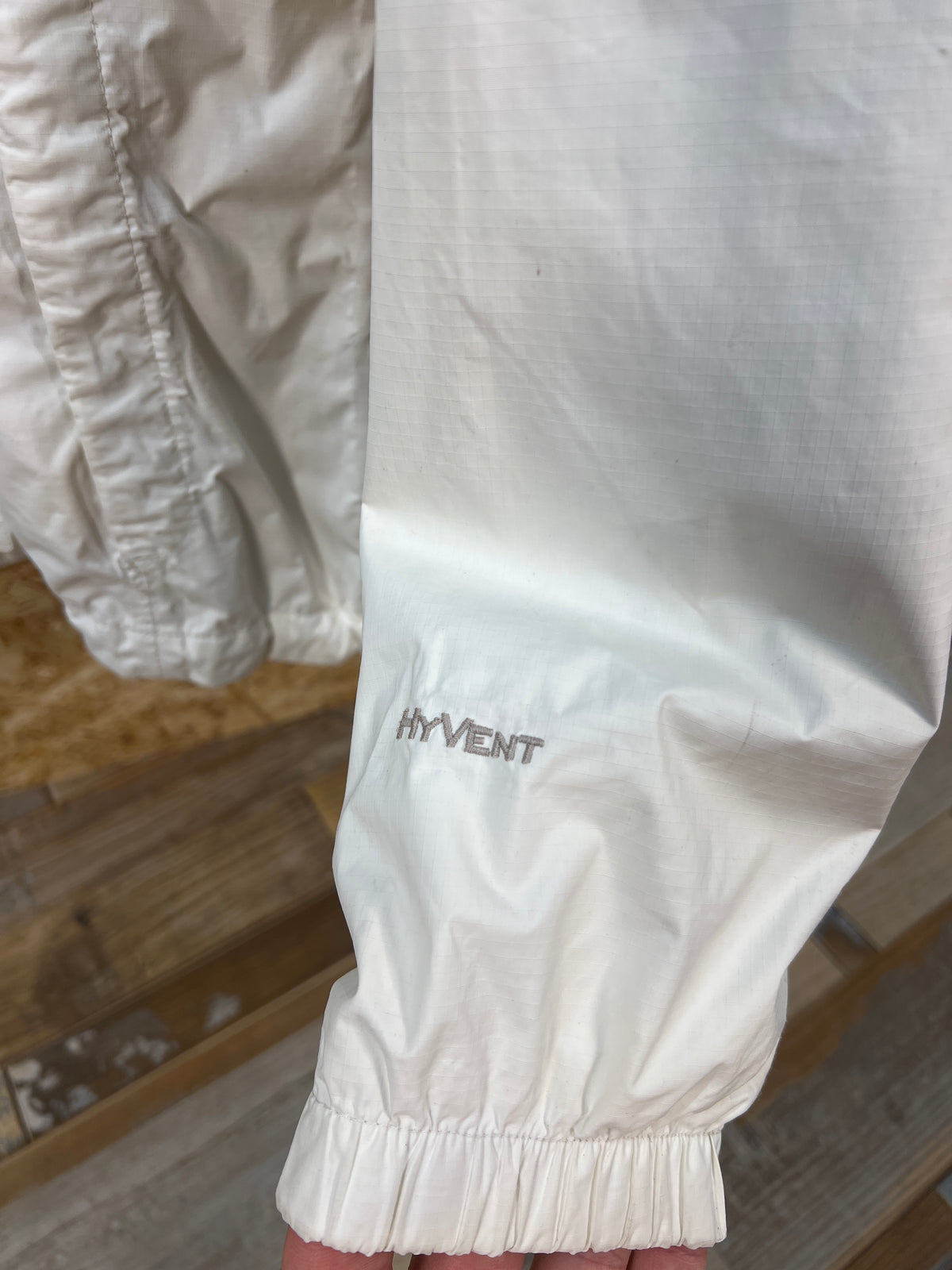 The North Face Women's Hyvent jacket M