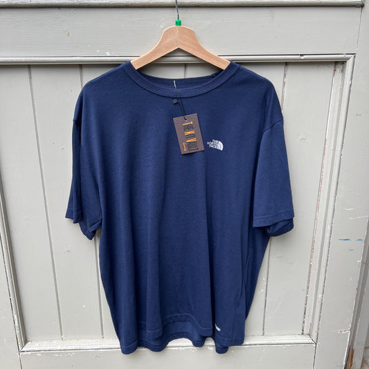 274 The North Face T-shirt, Size XL