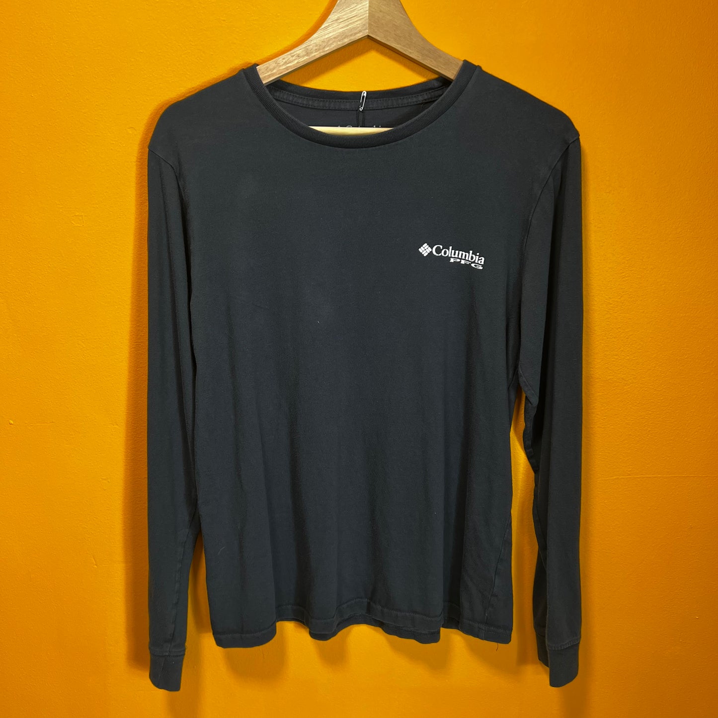 1259 Columbia PFG Graphic T-Shirt, Size Medium