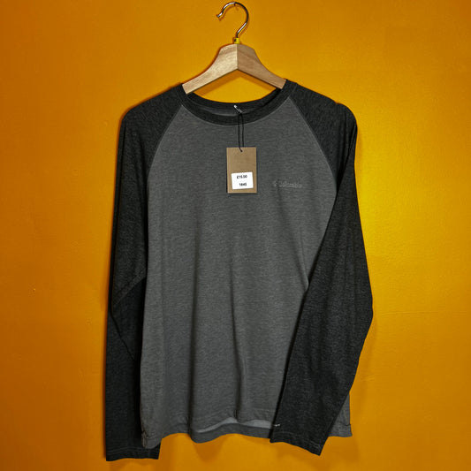 1645 Columbia Long Sleeve Top, Size Medium