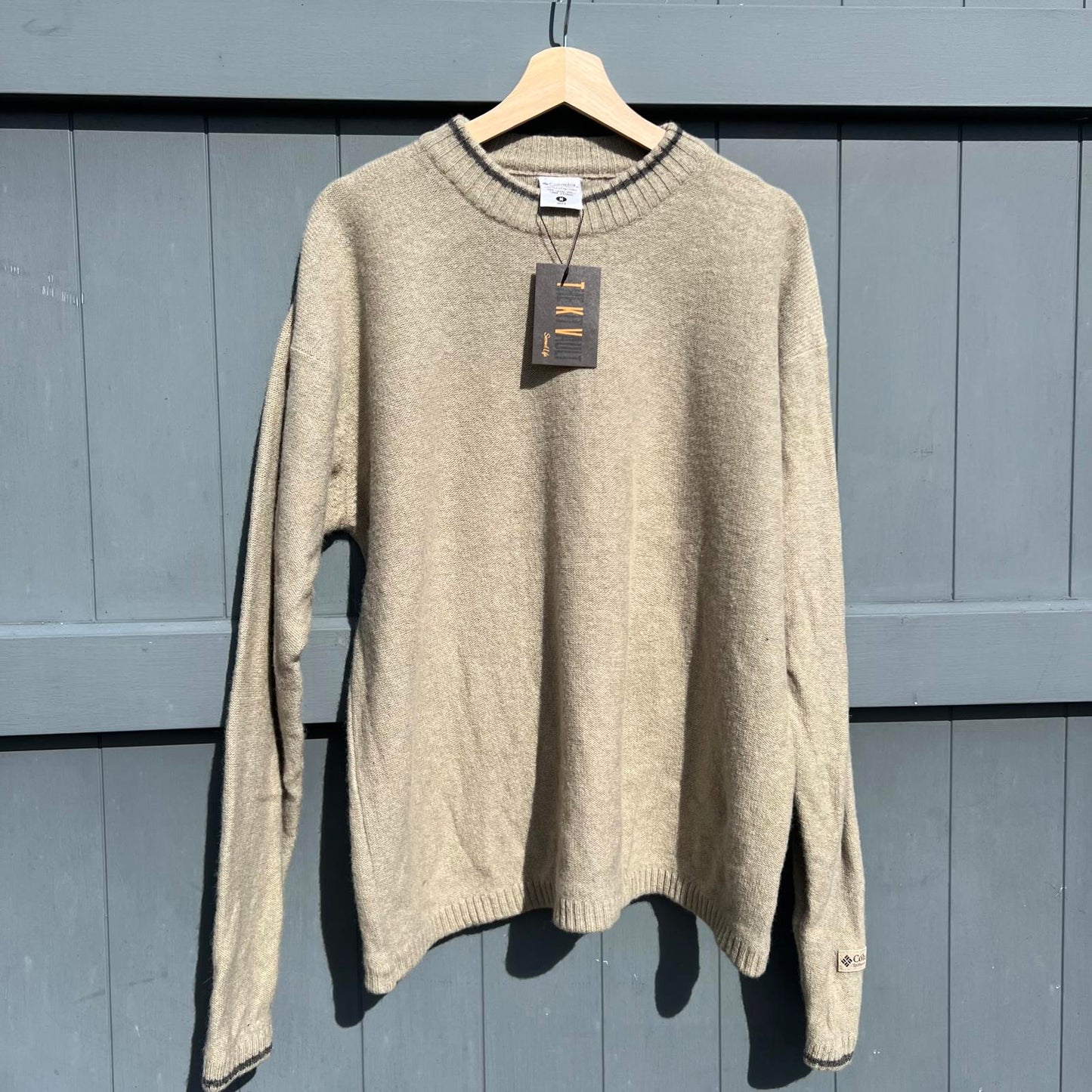 2791 Columbia Knitwear, Size M