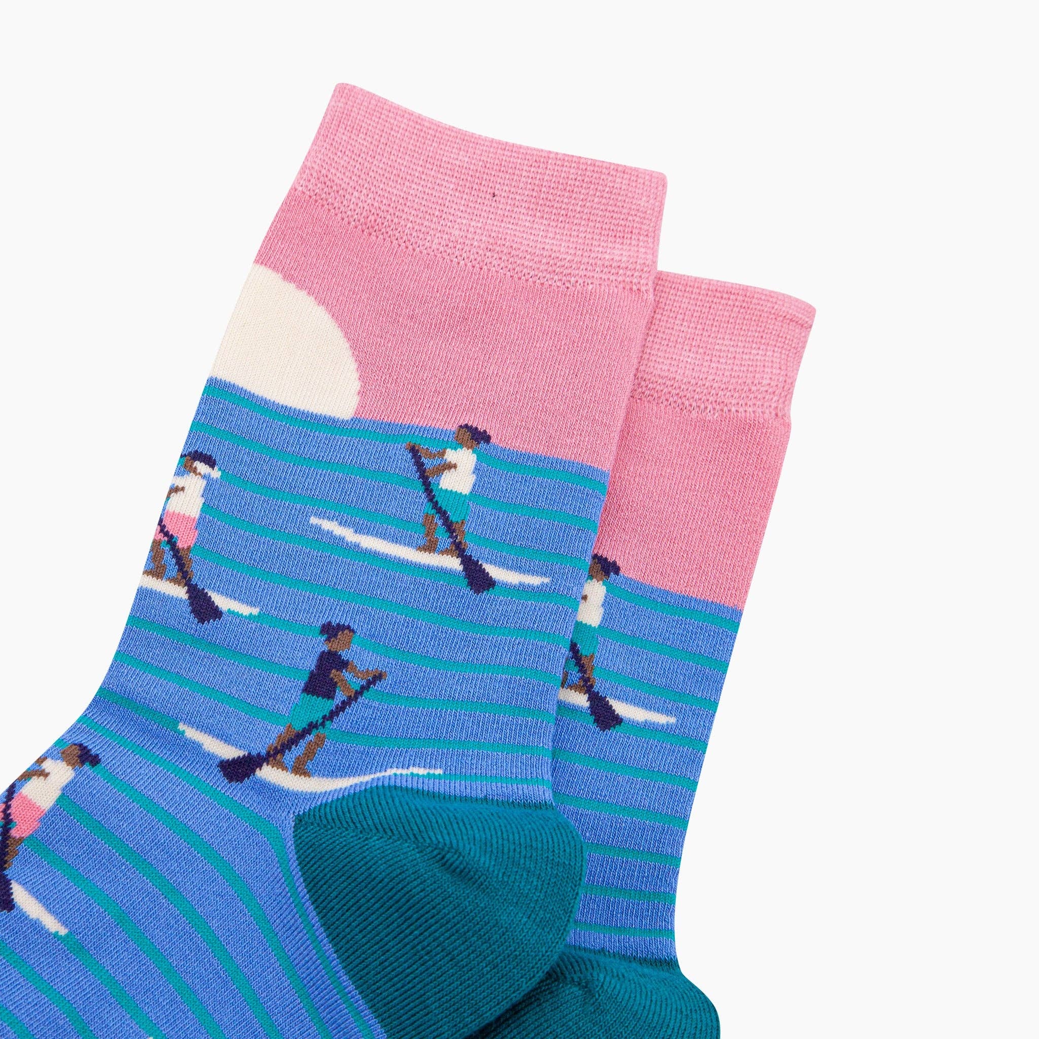 Sunset Paddle Boarding Bamboo Socks in Blue/Pink